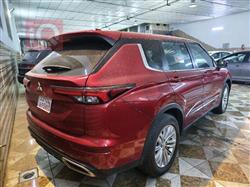 ميتسوبيشي اوتلاندر